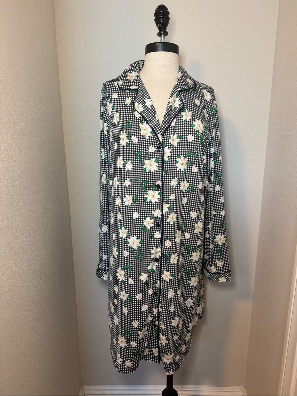 Draper James Black & White Gingham Floral Long Pajama Shirt Dress